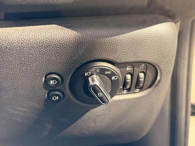 ＭＩＮＩ クーパー　ナビ・バックモニター・障害物センサー（19枚目）