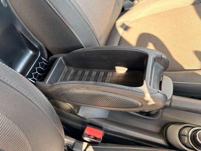 ＭＩＮＩ クーパー　ナビ・バックモニター・障害物センサー（33枚目）