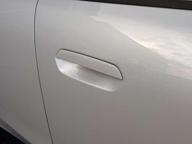 ＭＩＮＩ カントリーマンＣ　クラシック・トリム　弊社元デモカー・ＣＬＡＳＳＩＣ　ＴＲＩＭ（10枚目）