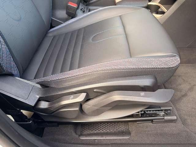 ＭＩＮＩ カントリーマンＣ　クラシック・トリム　弊社元デモカー・ＣＬＡＳＳＩＣ　ＴＲＩＭ（33枚目）