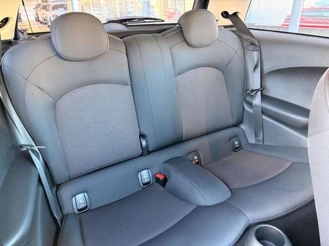 ���A�E�V�[�g�ɖڗ��悤�ȉ����C��Ȃǂ͌�������܂���B