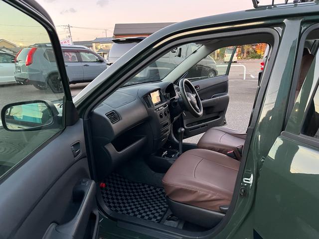 サクシードワゴン ＴＸ　Ｇパッケージリミテッド　グリーン全塗装・マット仕上・ＭＴタイヤ・ナビ・ＴＶ・ＥＴＣ・電動格納ミラー・ルーフラック・レザーシートカバー（7枚目）