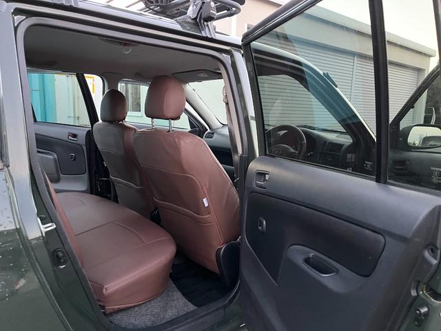 サクシードワゴン ＴＸ　Ｇパッケージリミテッド　グリーン全塗装・マット仕上・ＭＴタイヤ・ナビ・ＴＶ・ＥＴＣ・電動格納ミラー・ルーフラック・レザーシートカバー（8枚目）