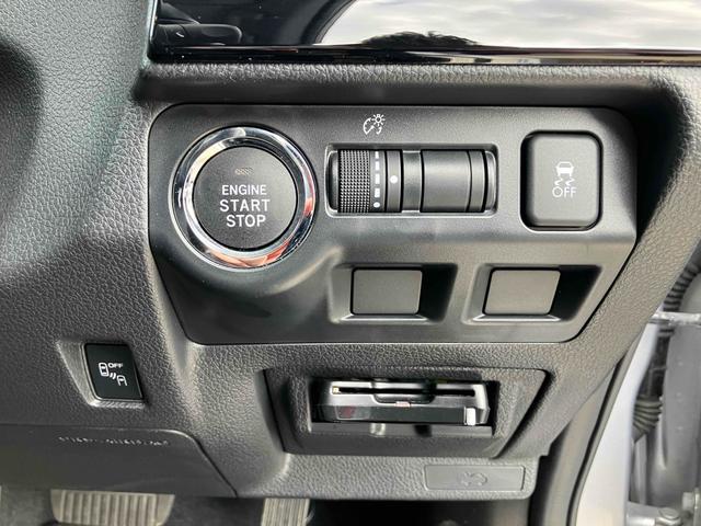 レヴォーグ １．６ＧＴアイサイト　４ＷＤ　ドライブレコーダー　ＥＴＣ　バックカメラ　ナビ　ＴＶ　クリアランスソナー　オートクルーズコントロール　レーンアシスト　衝突被害軽減システム　アルミホイール　オートライト　ＬＥＤヘッドランプ（7枚目）