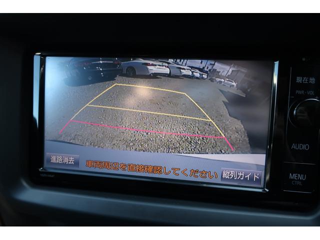 アベンシスワゴン Ｌｉ　後期型　純正ＳＤナビ　Ｂカメラ　ＬＥＤヘッドライト　セーフティセンスＣ　プリクラッシュＳ　ＬＤＡ　純正１７インチ　クルコン　コンビレザーシート　ＥＴＣ　Ｆ・Ｂフォグ　スマートキー　前ナンバー愛知県（14枚目）