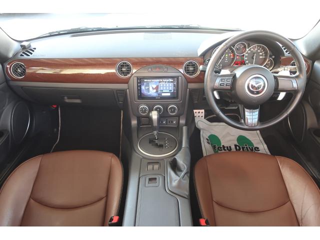ロードスター VS RHT 茶革シート BBS17インチAW マツダスピードマフラー オートエグゼ車高調 オープンカフェガレージウィンドウブロッカー シートヒーター Fスポイラー ディスプレイオーディオ 後期型 前ナンバー千葉県(6枚目)