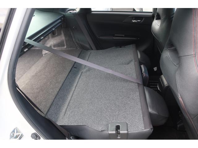 インプレッサ ＷＲＸ　ＳＴＩ　Ａライン　ｏｐブラックレザーシート　ｏｐＳＴＩタワーバー　ｏｐＳＴＩトランクスポイラー　ｏｐカラー　シートヒーター　オートライト　オートワイパー　３６０ドラレコ　Ｂカメラ　パドルシフト　クルコン　前ナンバー岡山（25枚目）
