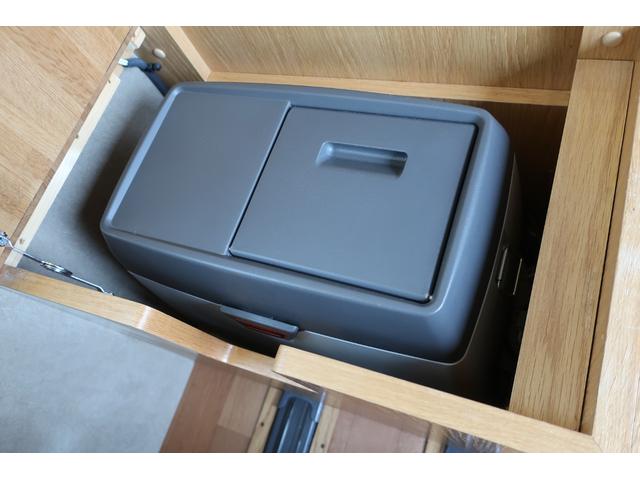 便利　エンゲルＤＣ冷蔵庫装備になります☆