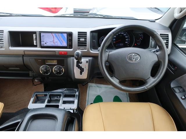 ステアリングのスレも少なく綺麗に保たれております☆