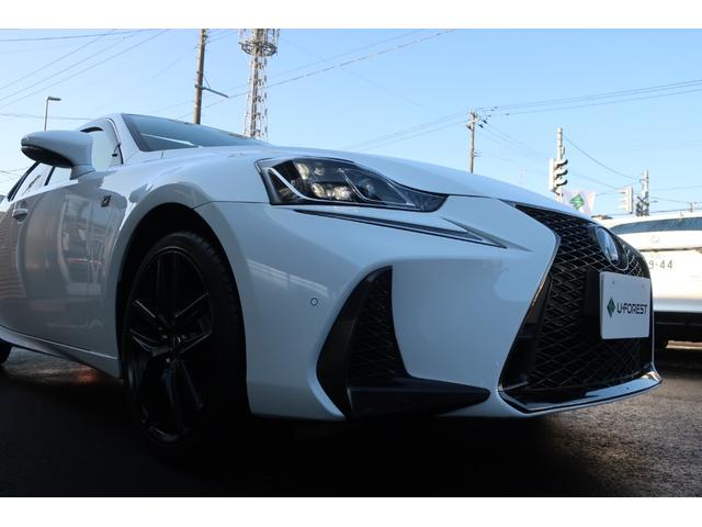 大きな腐食等も無くコンディションの良い車両になります☆