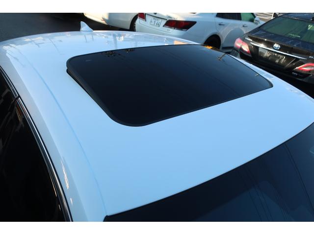 オプション　サンルーフ装備になります☆