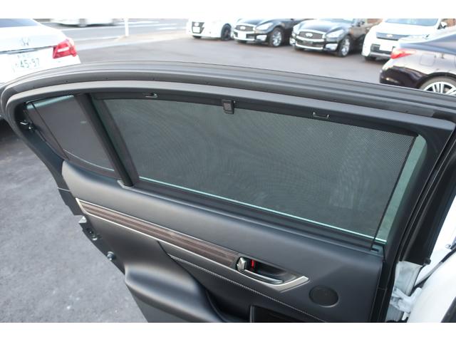 ＧＳ ＧＳ３００ｈ　バージョンＬ　ブラックレザー　ｏｐサンルーフ　ｏｐレーダークルーズＣ　ｏｐプリクラッシュＳ　ｏｐ３眼ＬＥＤヘッドライト　ｏｐＢＳＭ　ｏｐパワートランク　ｏｐ１９インチＡＷ　Ａハイビーム　後期型　前ナンバー大分県（28枚目）