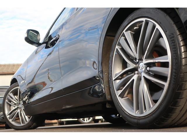 スカイライン ３５０ＧＴ　ＦＯＵＲ　ハイブリッド　タイプＳＰ　黒本革シート　ＢＯＳＥサウンド　パドルシフト　ＯＰカラー　１９インチＡＷ　インテリジェントクルーズＣ　エマージェンシーＢ　ブラインドスポットＭ　アラウンドビューＭ　シートヒーター　前後ソナー　４ＷＤ（37枚目）