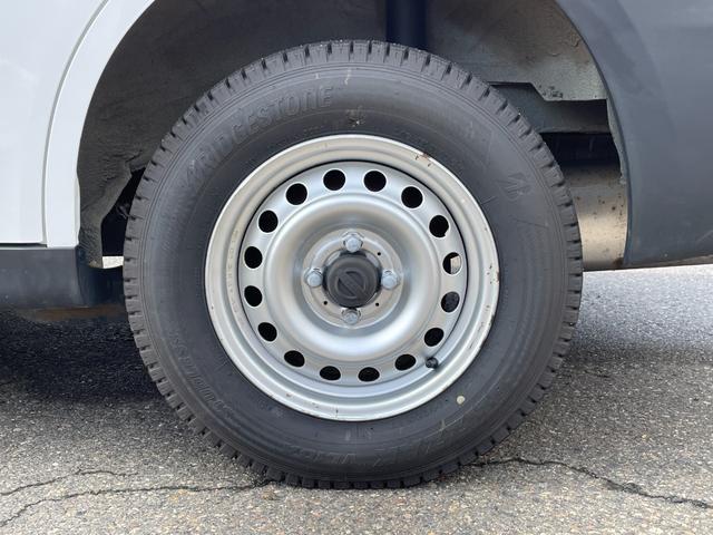 【支払総額推進店】お車をご覧い頂きまして、誠に有難う御座います。在庫車両になりますので、是非ご都合の宜しい時に、見に来て下さい。来店予約をされると、ご案内がスムーズです。