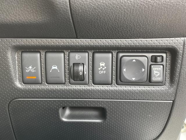 【支払総額推進店】お車をご覧い頂きまして、誠に有難う御座います。在庫車両になりますので、是非ご都合の宜しい時に、見に来て下さい。来店予約をされると、ご案内がスムーズです。