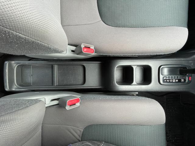 【支払総額推進店】お車をご覧い頂きまして、誠に有難う御座います。在庫車両になりますので、是非ご都合の宜しい時に、見に来て下さい。来店予約をされると、ご案内がスムーズです。