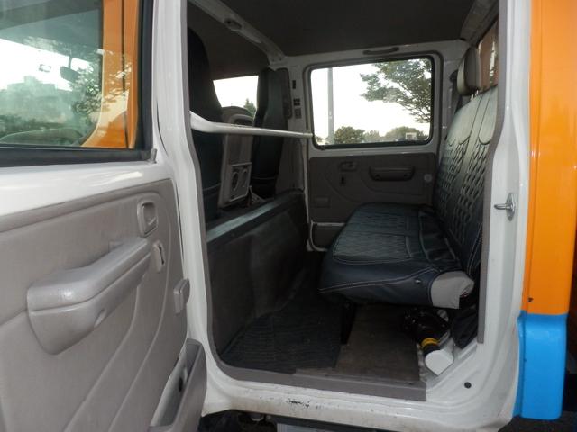ダイナトラック Wキャブロング 4WD 6人乗りRヒータ関東仕入(28枚目)