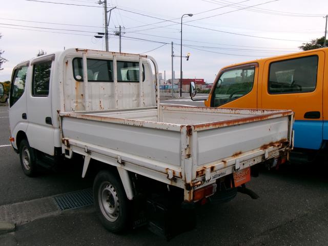 ダイナトラック Ｗキャブロング　４ＷＤ　マニュアル　６人乗り　タイミングベルト交換済み　リアヒーター（28枚目）