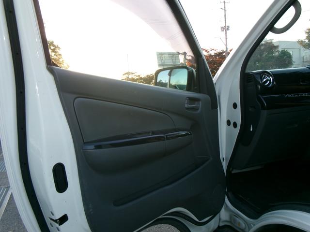 NV350キャラバンバン ロングDXターボ リアヒーターリアクーラーバックカメラ ナビ ドライブレコーダー TV 社外AW パワステ パワーウィンドウ 4WD ETC(19枚目)