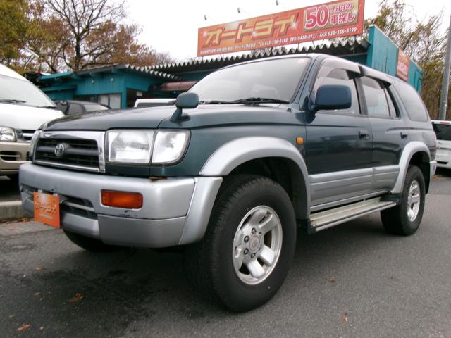 ハイラックスサーフ 　４ＷＤ　オーディオ　サンルーフ　１６インチ　ＡＷ　サイドステップ　マニュアルトランスミッション（3枚目）