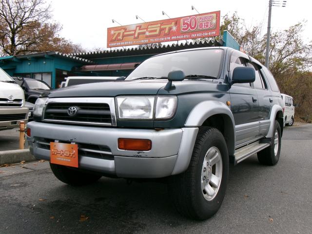 ハイラックスサーフ 　４ＷＤ　オーディオ　サンルーフ　１６インチ　ＡＷ　サイドステップ　マニュアルトランスミッション（10枚目）