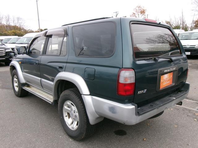 ハイラックスサーフ 　４ＷＤ　オーディオ　サンルーフ　１６インチ　ＡＷ　サイドステップ　マニュアルトランスミッション（36枚目）