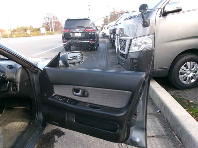 お気軽にお問合せ下さい！全国販売対応可能です！車両販売実績１５年以上の安心感♪提携整備工場もありますのでメンテナンスもお任せ下さい♪