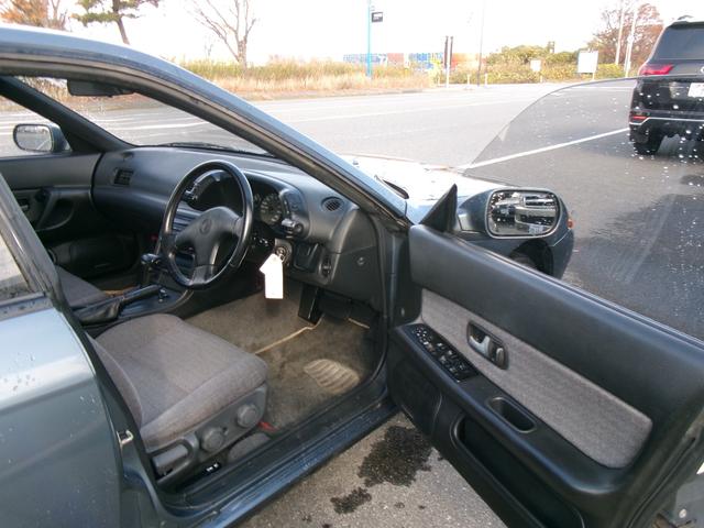 お気軽にお問合せ下さい！全国販売対応可能です！車両販売実績１５年以上の安心感♪提携整備工場もありますのでメンテナンスもお任せ下さい♪