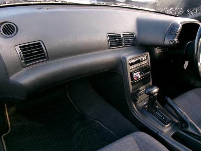 お気軽にお問合せ下さい！全国販売対応可能です！車両販売実績１５年以上の安心感♪提携整備工場もありますのでメンテナンスもお任せ下さい♪