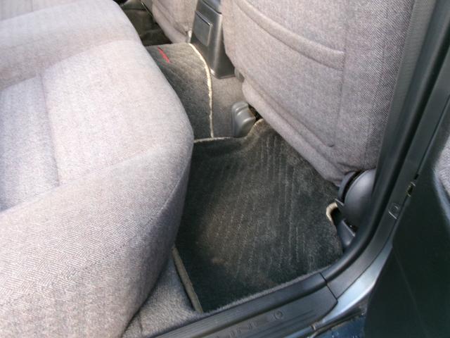 お気軽にお問合せ下さい！全国販売対応可能です！車両販売実績１５年以上の安心感♪提携整備工場もありますのでメンテナンスもお任せ下さい♪