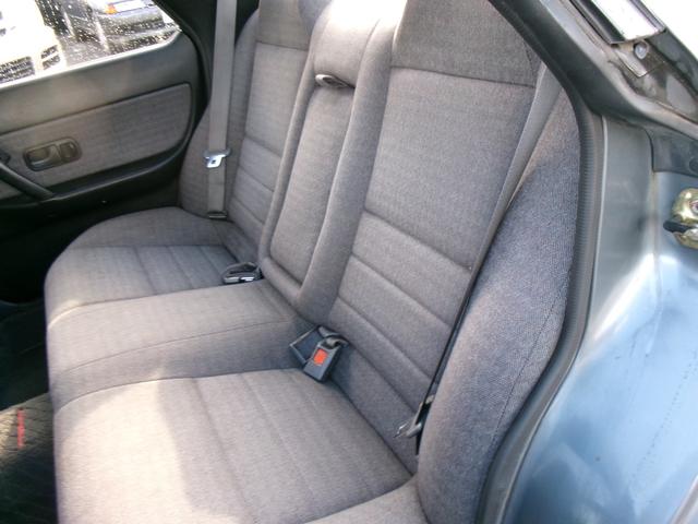 お気軽にお問合せ下さい！全国販売対応可能です！車両販売実績１５年以上の安心感♪提携整備工場もありますのでメンテナンスもお任せ下さい♪