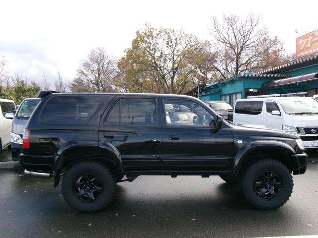 ハイラックスサーフ SSR-Xリミテッド ワイド 2インチリフトアップ 社外マフラー ナビバックカメラ TV 4WD 社外17インチアルミホイールマッドタイヤ キーレスX2(22枚目)