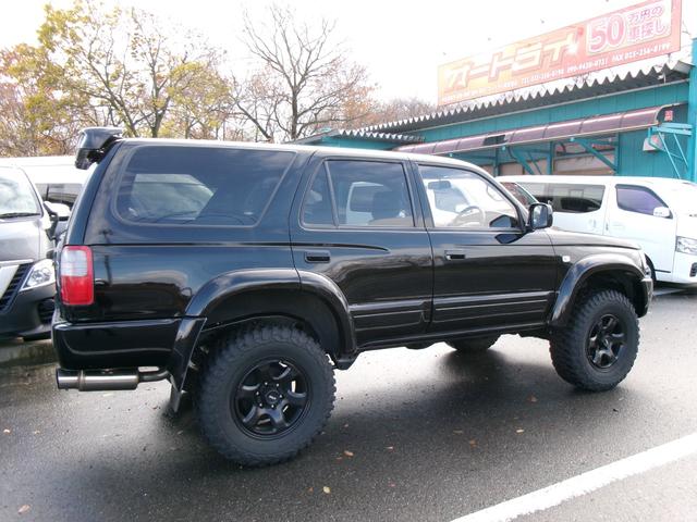 ハイラックスサーフ SSR-Xリミテッド ワイド 2インチリフトアップ 社外マフラー ナビバックカメラ TV 4WD 社外17インチアルミホイールマッドタイヤ キーレスX2(26枚目)