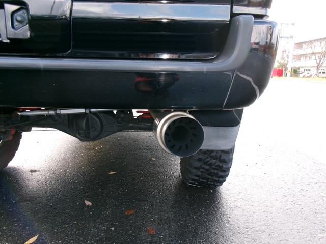 ハイラックスサーフ SSR-Xリミテッド ワイド 2インチリフトアップ 社外マフラー ナビバックカメラ TV 4WD 社外17インチアルミホイールマッドタイヤ キーレスX2(66枚目)