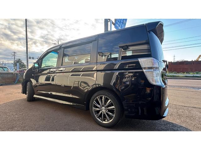 ステップワゴンスパーダ Ｚ　車検整備２年付き　ＢＴ　横滑防止　イモビ　スマキー　地デジＴＶ　フルフラットシート　バックモニタ－　キーフリー　ＰＷ　ＨＤＤナビエディション　ＥＴＣ付　ナビ・ＴＶ　ＤＶＤ再生　運転席助手席エアバック（7枚目）