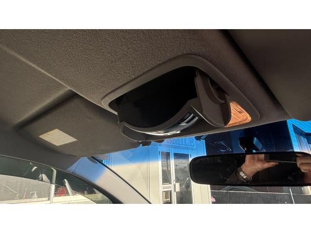 ステップワゴンスパーダ Ｚ　車検整備２年付き　ＢＴ　横滑防止　イモビ　スマキー　地デジＴＶ　フルフラットシート　バックモニタ－　キーフリー　ＰＷ　ＨＤＤナビエディション　ＥＴＣ付　ナビ・ＴＶ　ＤＶＤ再生　運転席助手席エアバック（23枚目）