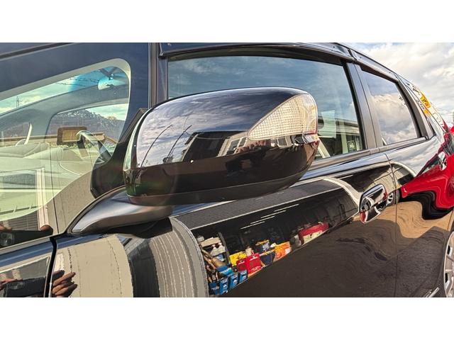 フィットシャトルハイブリッド ハイブリッド 検9年1月 キーレスキー エアコン ESC 運転席助手席エアバック パワーステアリング クルコン ABS イモビライザー 衝突安全ボディ 電動格納ミラー ETC SDナビ DVD視聴 ワンセグ(35枚目)