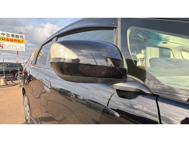 フィットシャトルハイブリッド ハイブリッド 検9年1月 キーレスキー エアコン ESC 運転席助手席エアバック パワーステアリング クルコン ABS イモビライザー 衝突安全ボディ 電動格納ミラー ETC SDナビ DVD視聴 ワンセグ(42枚目)