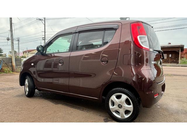 モコ Ｅ　ＦＯＵＲ　車検整備２年付き　フルフラットシート　　フルオートエアコン　寒冷地仕様車　エアバッグ　シ－トヒ－タ－　ＡＢＳ　フルタイム４ＷＤ　ＰＳ　ＰＷ　衝突安全ボディ　ベンチシート　インテリキー　盗難防止（7枚目）