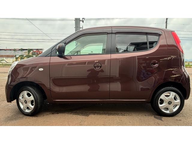 モコ Ｅ　ＦＯＵＲ　車検整備２年付き　フルフラットシート　　フルオートエアコン　寒冷地仕様車　エアバッグ　シ－トヒ－タ－　ＡＢＳ　フルタイム４ＷＤ　ＰＳ　ＰＷ　衝突安全ボディ　ベンチシート　インテリキー　盗難防止（8枚目）