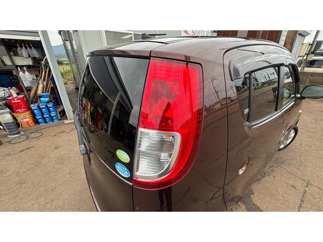 モコ Ｅ　ＦＯＵＲ　車検整備２年付き　フルフラットシート　　フルオートエアコン　寒冷地仕様車　エアバッグ　シ－トヒ－タ－　ＡＢＳ　フルタイム４ＷＤ　ＰＳ　ＰＷ　衝突安全ボディ　ベンチシート　インテリキー　盗難防止（42枚目）