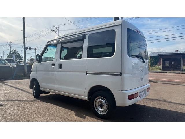 ハイゼットカーゴ DX 車検整備2年付き 切替4WD 両側スライド フロントパワーウィンドウ ダブルエアバック キーレスリモコン エアバック パワステ エアコン純正オーディオ(7枚目)