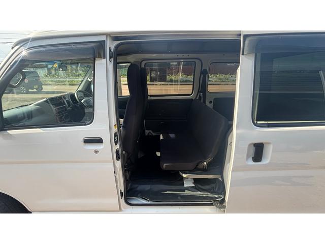 ハイゼットカーゴ DX 車検整備2年付き 切替4WD 両側スライド フロントパワーウィンドウ ダブルエアバック キーレスリモコン エアバック パワステ エアコン純正オーディオ(24枚目)