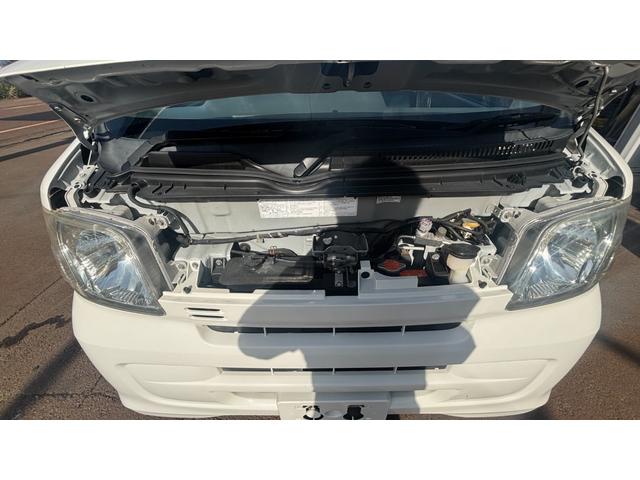 ハイゼットカーゴ DX 車検整備2年付き 切替4WD 両側スライド フロントパワーウィンドウ ダブルエアバック キーレスリモコン エアバック パワステ エアコン純正オーディオ(29枚目)