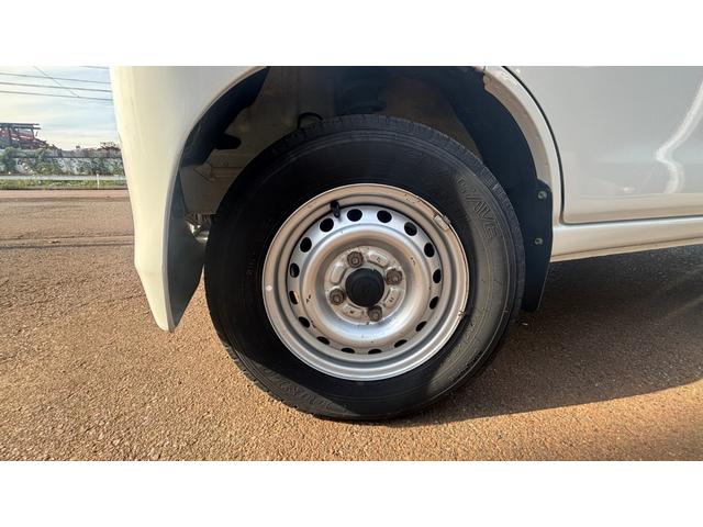 ハイゼットカーゴ DX 車検整備2年付き 切替4WD 両側スライド フロントパワーウィンドウ ダブルエアバック キーレスリモコン エアバック パワステ エアコン純正オーディオ(32枚目)