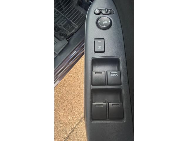 ＳＭＩＬＥ（スマイル）の掲載車輛をご覧頂き誠にありがとうございます！当店は分かりやすい支払総額表示店です。長岡ナンバー・店頭納車のお客様は支払総額の価格でお乗り頂けます。