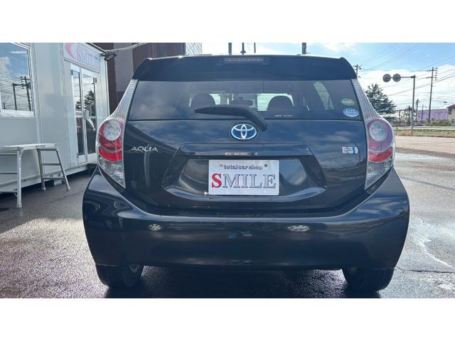 アクア Ｇ　車検整備２年付き　ｂｌｕｅｔｏｏｔｈ　デュアルエアバック　ナビＴＶ　Ｉ－ＳＴＯＰ　衝突安全ボディ　ＰＷ　地デジ　ＥＳＣ　ＡＴエアコン　ＡＢＳ　ＳＤナビゲーション　ＰＳ　アルミ　運転席エアバッグ（6枚目）