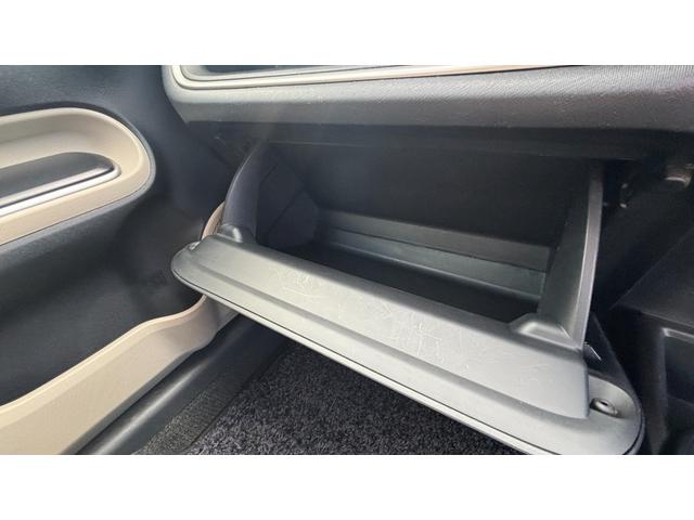 アクア Ｇ　車検整備２年付き　ｂｌｕｅｔｏｏｔｈ　デュアルエアバック　ナビＴＶ　Ｉ－ＳＴＯＰ　衝突安全ボディ　ＰＷ　地デジ　ＥＳＣ　ＡＴエアコン　ＡＢＳ　ＳＤナビゲーション　ＰＳ　アルミ　運転席エアバッグ（14枚目）