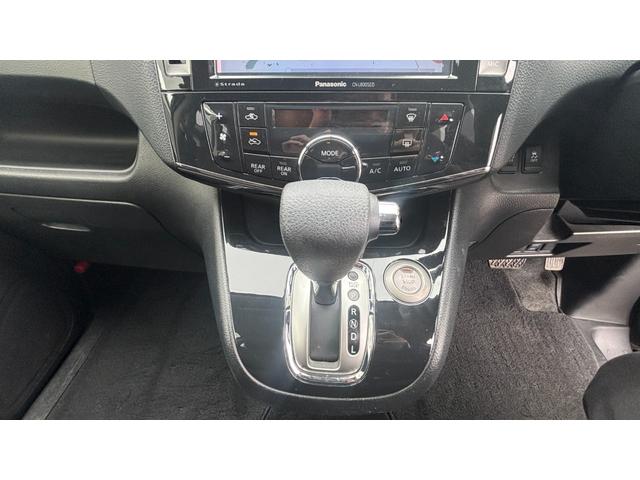 セレナ ハイウェイスター　Ｓ－ハイブリッド　車検整備２年付　ＡＳＴＯＰ　スマートキー　地デジテレビ　電格ミラー　Ｗエアコン　ＳＤ　衝突安全ボディ　寒冷地仕様　３列シート　フルフラットシート　オートクルーズ　セキュリティ　ウォークスルー　Ｂカメラ（13枚目）