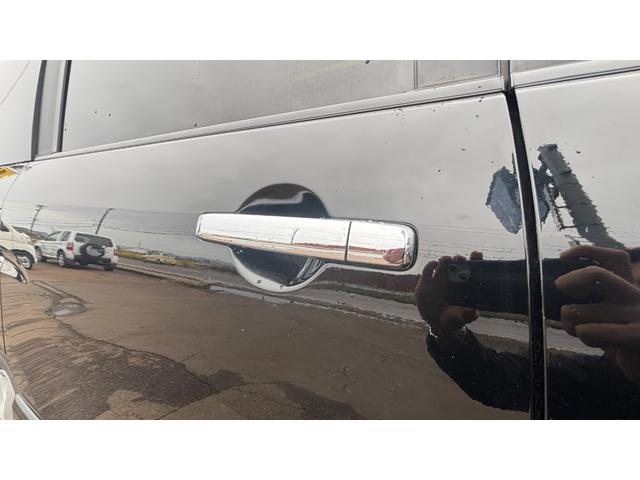 セレナ ハイウェイスター　Ｓ－ハイブリッド　車検整備２年付　ＡＳＴＯＰ　スマートキー　地デジテレビ　電格ミラー　Ｗエアコン　ＳＤ　衝突安全ボディ　寒冷地仕様　３列シート　フルフラットシート　オートクルーズ　セキュリティ　ウォークスルー　Ｂカメラ（43枚目）